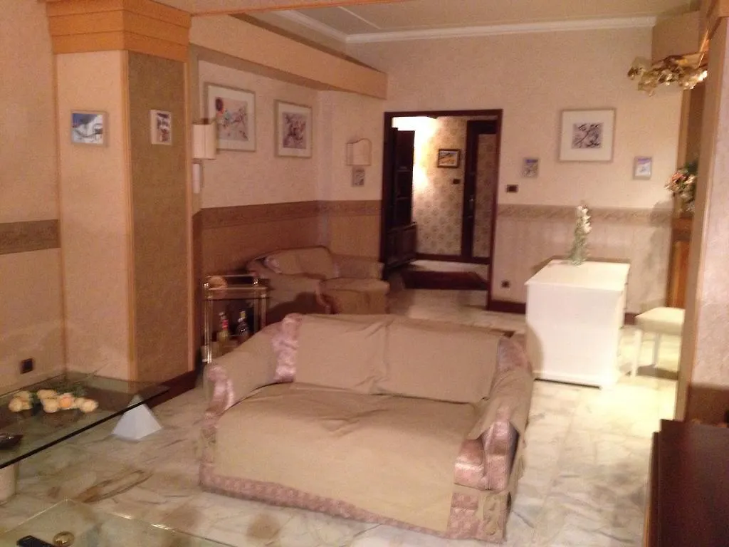 B&B Il Bagolaro Dell'Etna Sant'Agata Li Battiati 0*,  Italy